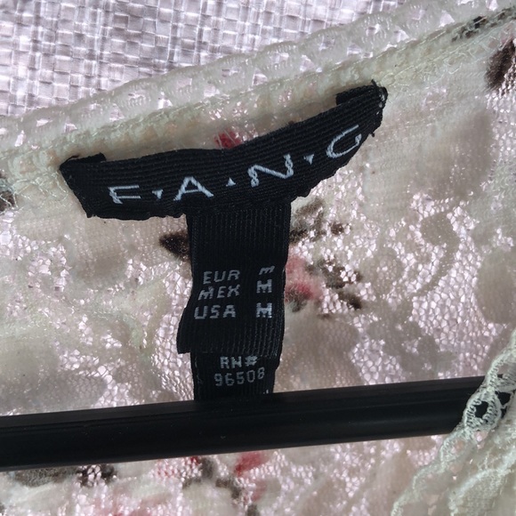 Fang floral cream sheer tank top - Picture 2 of 4